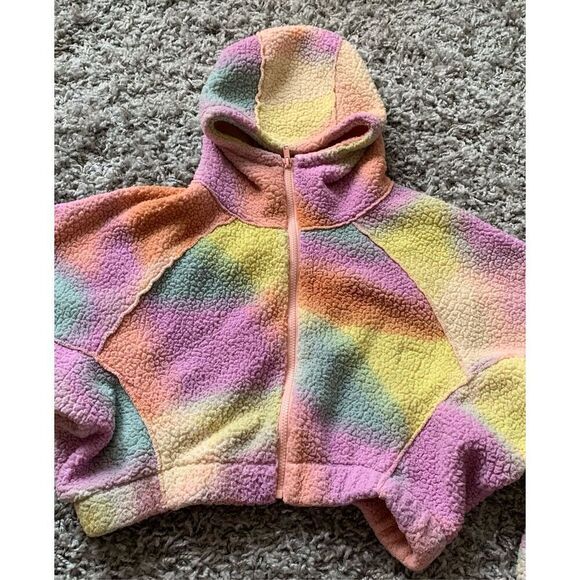 OUT FROM UNDER Urban Outfitters Scarlet Tiedye Sherpa Fleece Crop Jacket SWEATSH - Picture 2 of 5
